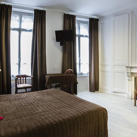 Hotel Moderne Лион Екстериор снимка