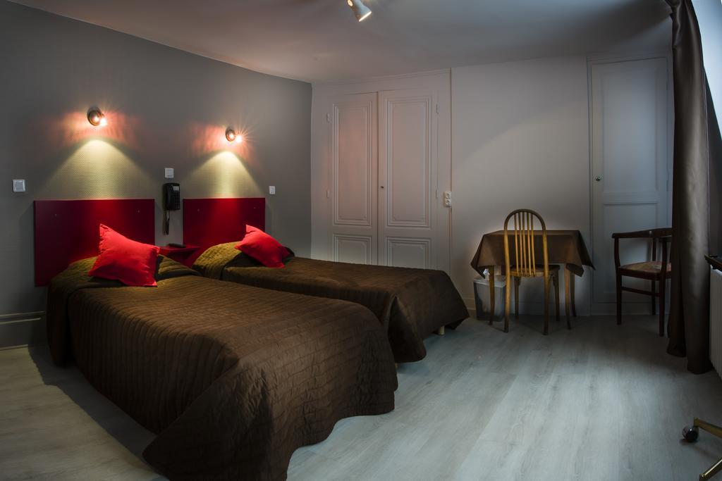 Hotel Moderne Лион Екстериор снимка