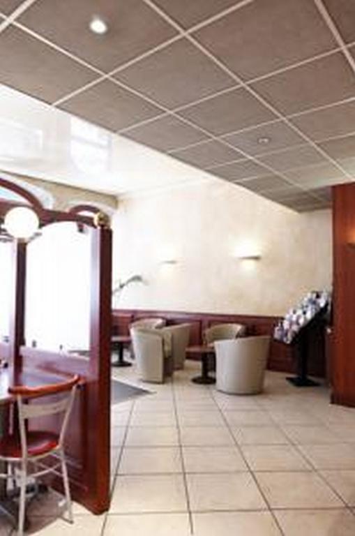 Hotel Moderne Лион Екстериор снимка